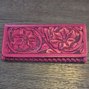 Floral Embossed Pink Leather Wallet
